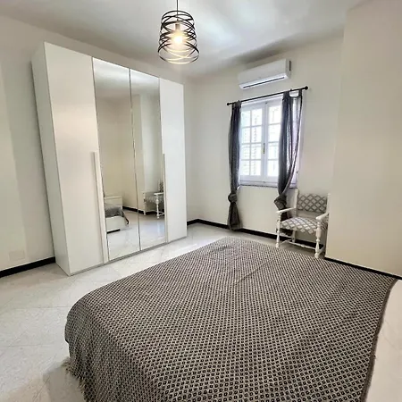 Semesterbostad Lemon Tree House Nahe Sant Antioco & Kitespot *